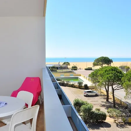 Bright Sea Front With Terrace - Beahost